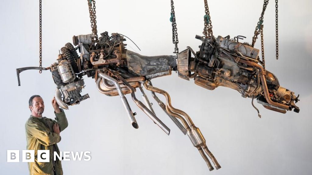Glastonbury artist to hold exhibition in year off