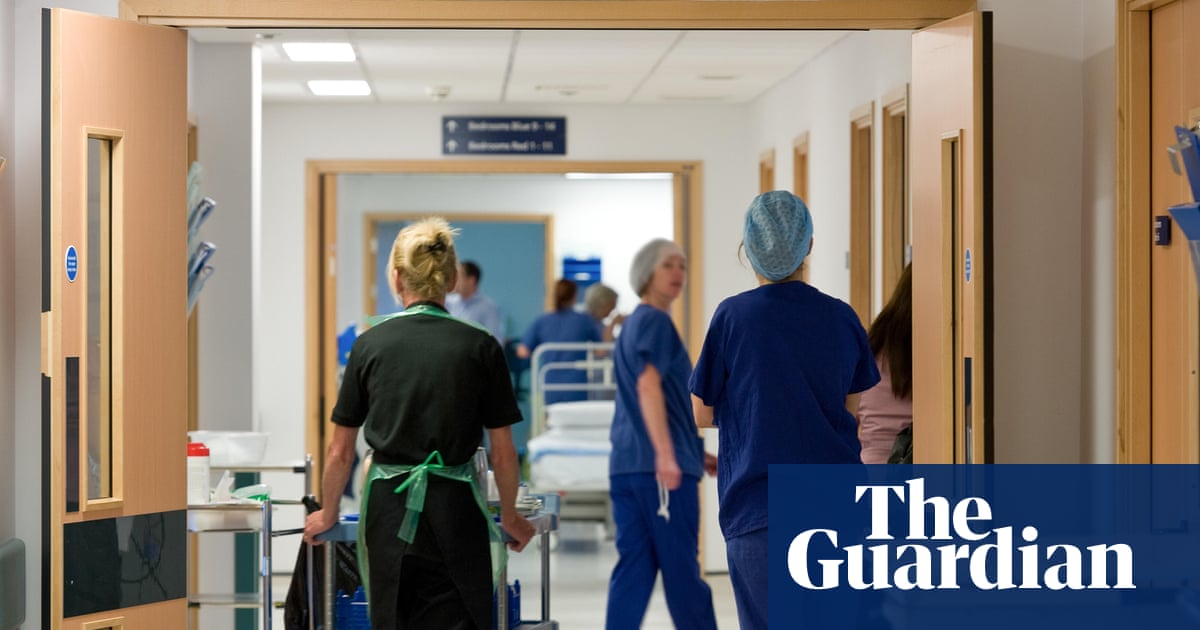 Nearly 3,000 NHS patients a day receiving corridor care in England, figures show