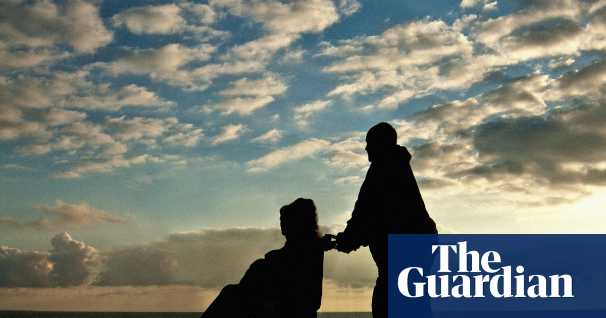 Older people risk mental decline if they do long hours of caring, UK study shows