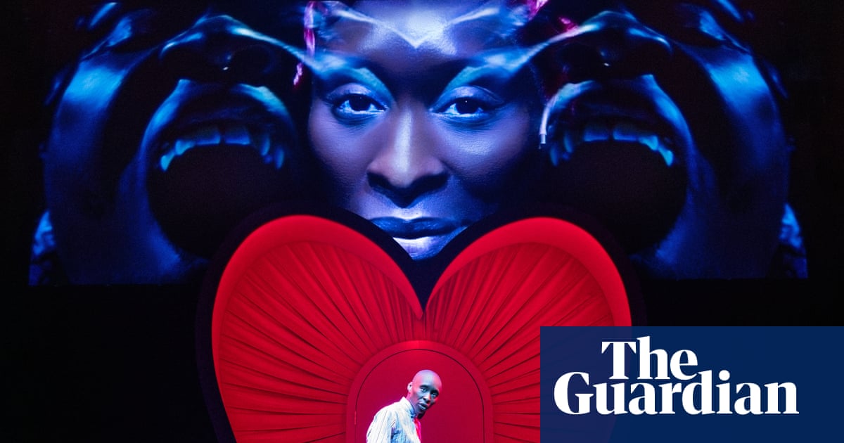 Cynthia Erivo interrupts Dracula performance after spotting audience member’s camera