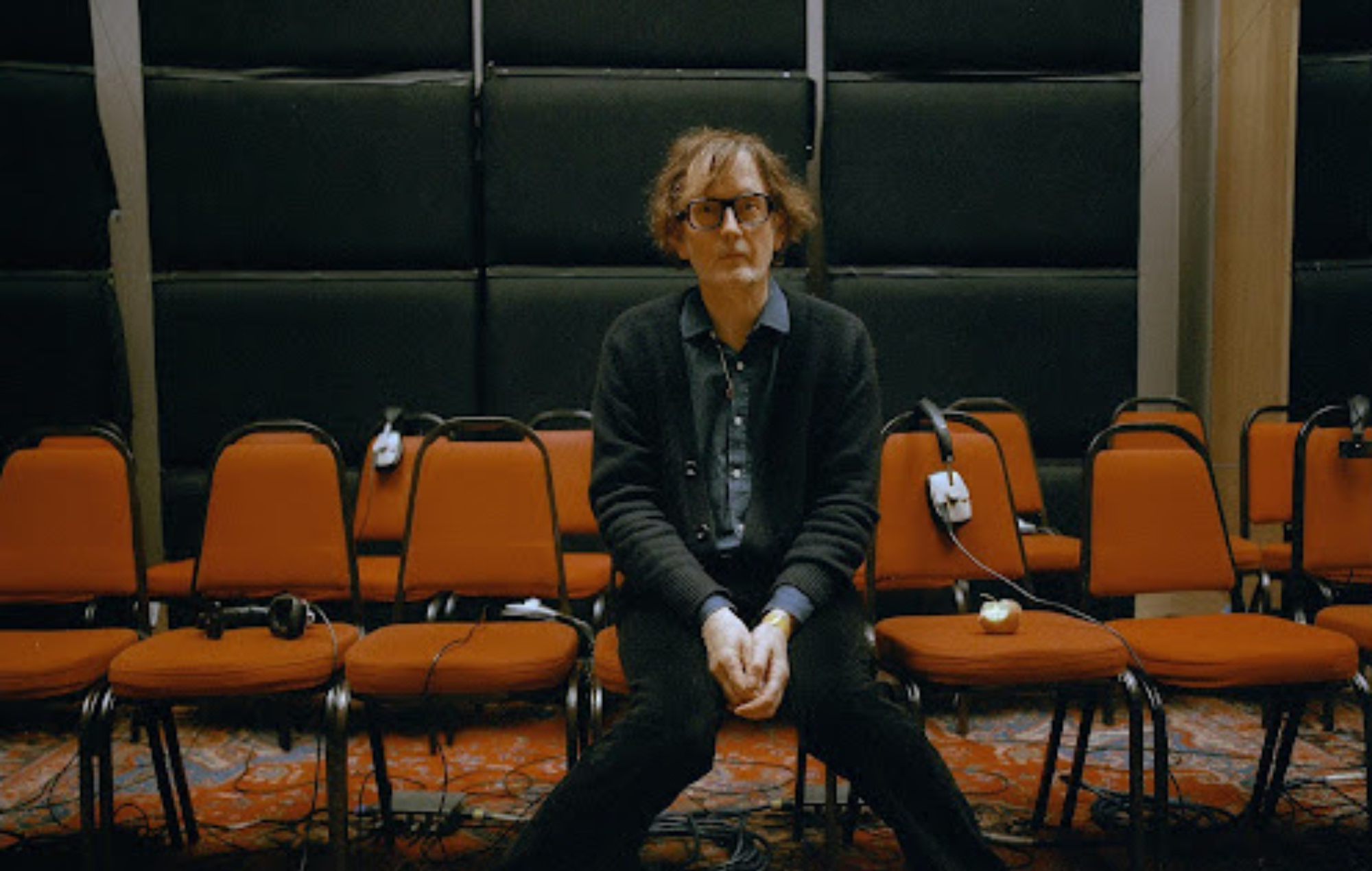 Pulp share the raw and primal ‘Begging For Change’ from War Child’s ‘Help(2)’