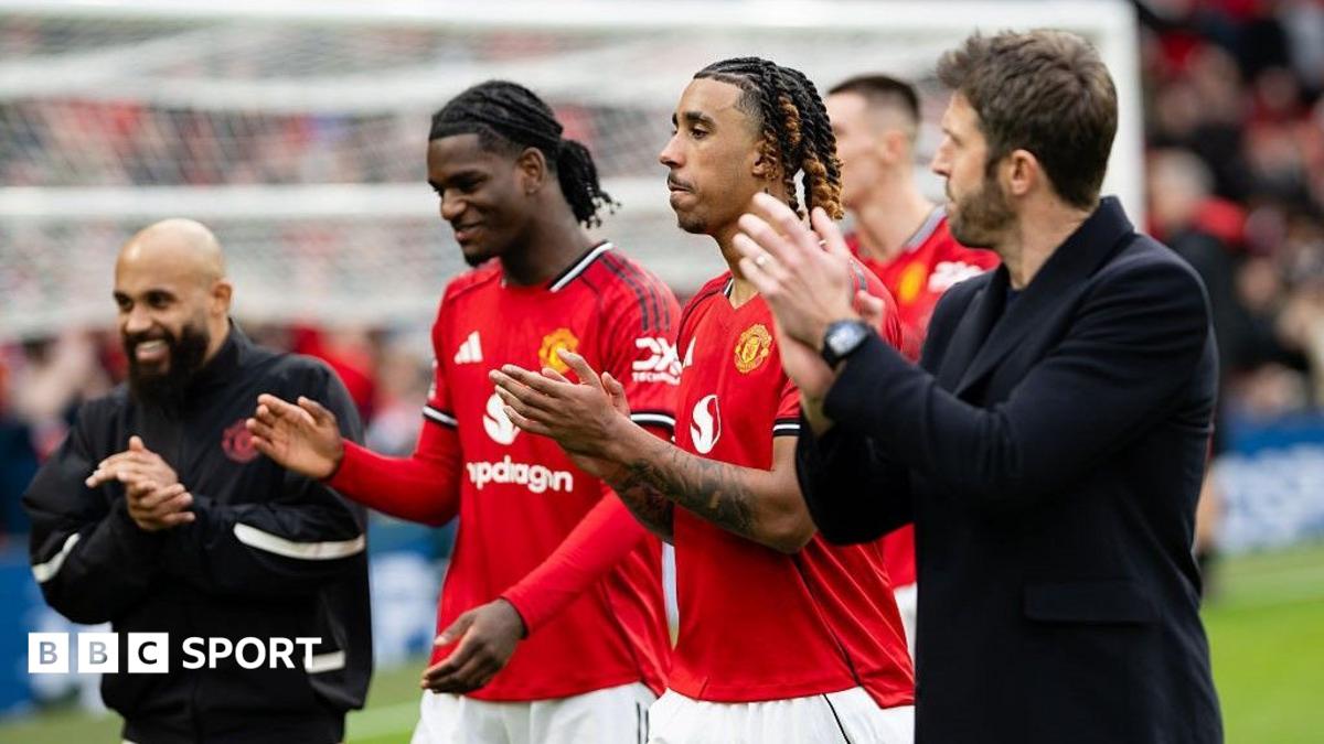 Would it be bigger gamble not to give Carrick Man Utd job?