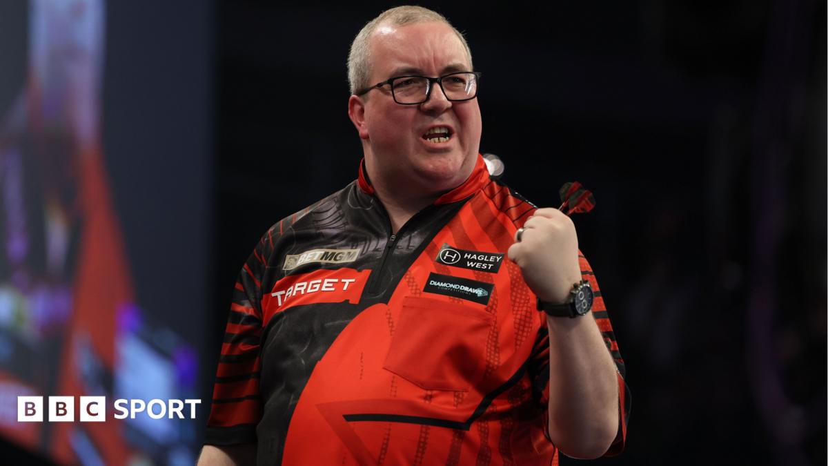 Bunting silences critics as Rock hits nine-darter in Belfast
