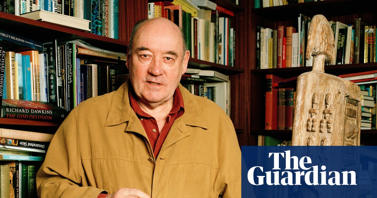Zoologist, author and presenter Desmond Morris dies aged 98