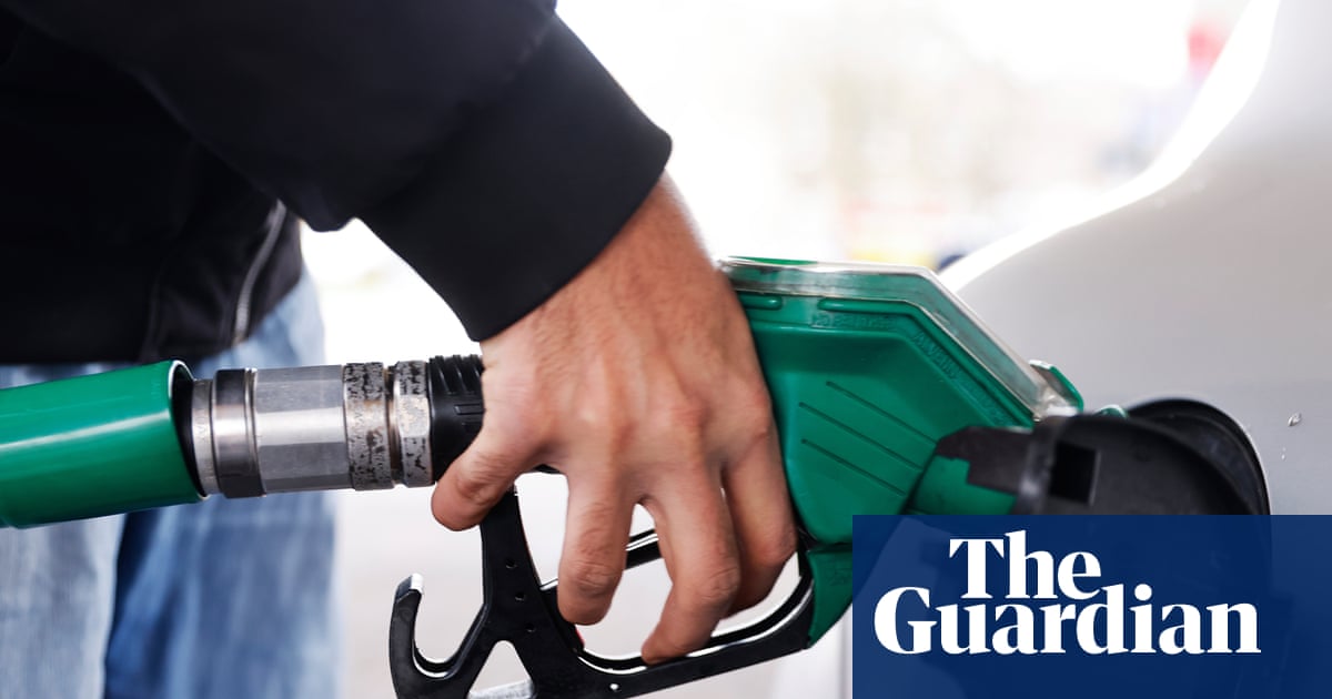 Retail sales rise in Great Britain after Iran war prompted ‘panic at the pumps’
