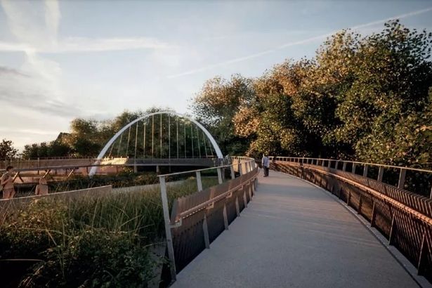 'Future landmark' takes shape as new Long Eaton bridge arch lifted into place