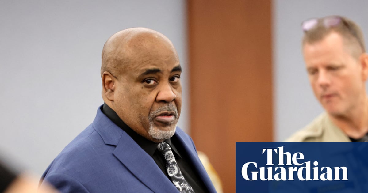 Tupac Shakur murder trial: jury begins deliberations after hearing closing arguments