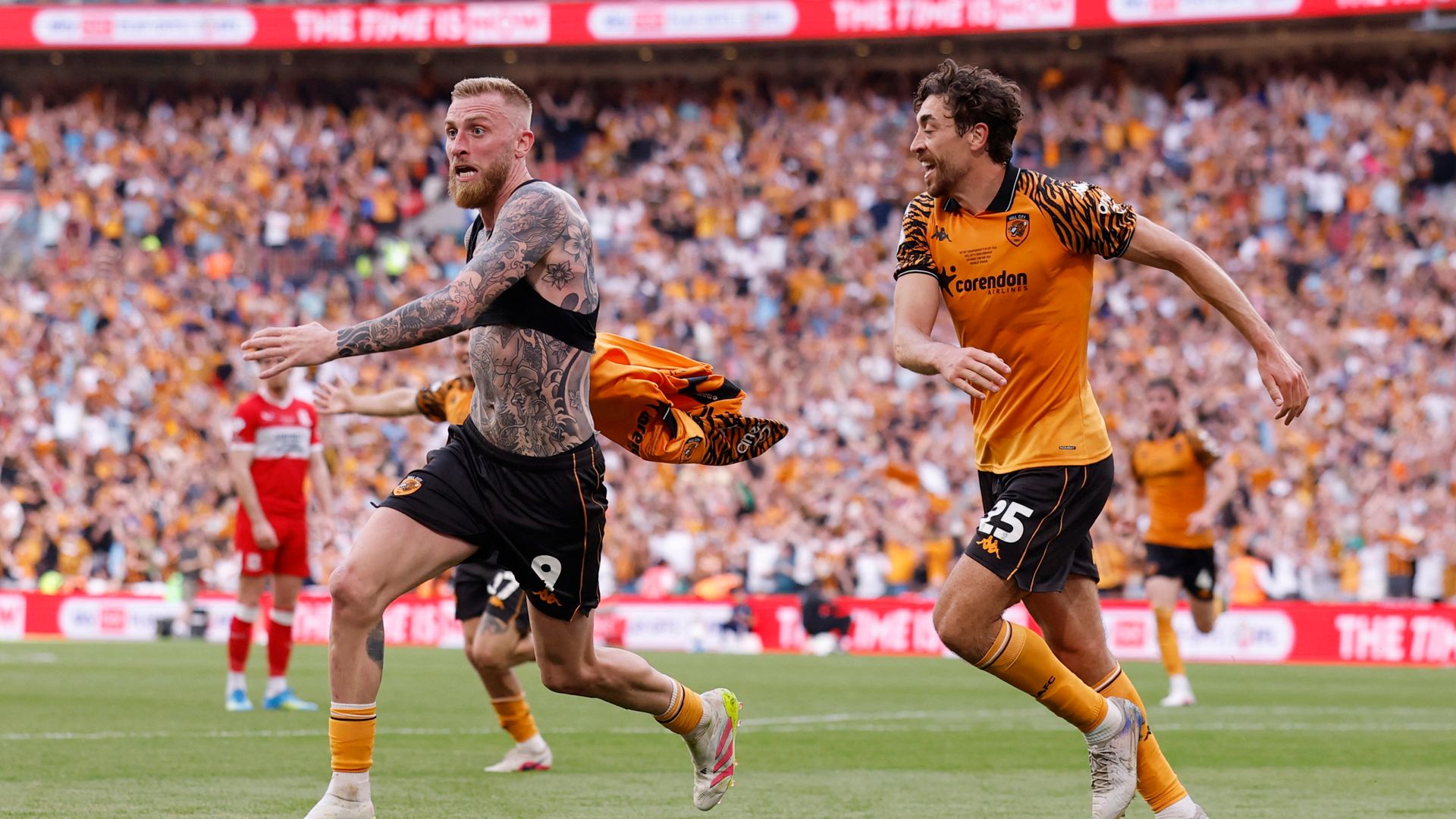 Dramatic stoppage-time winner fires Hull back into Premier League