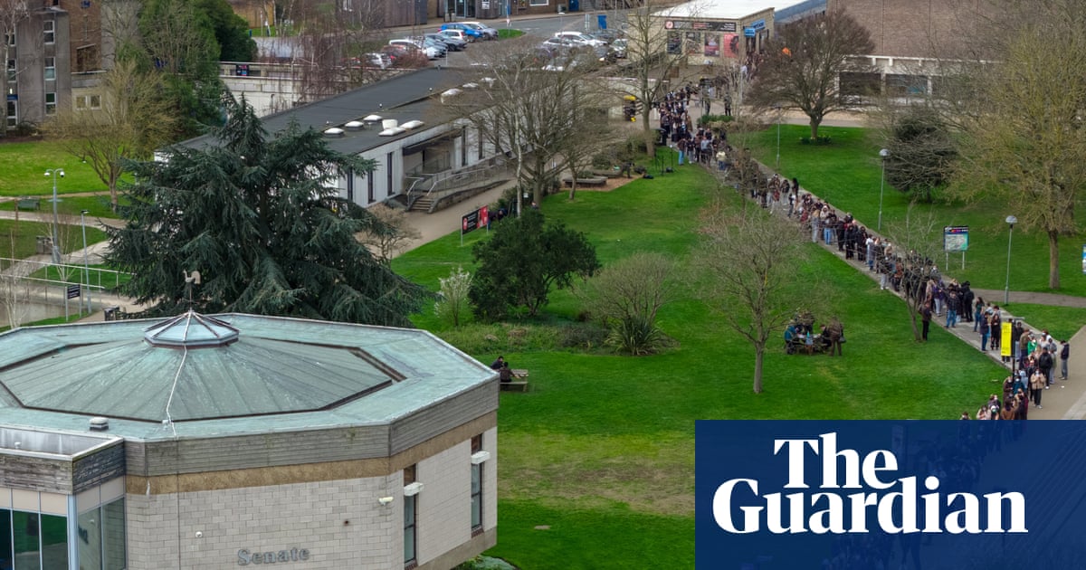 Kent meningitis outbreak: a timeline of the health authorities’ response