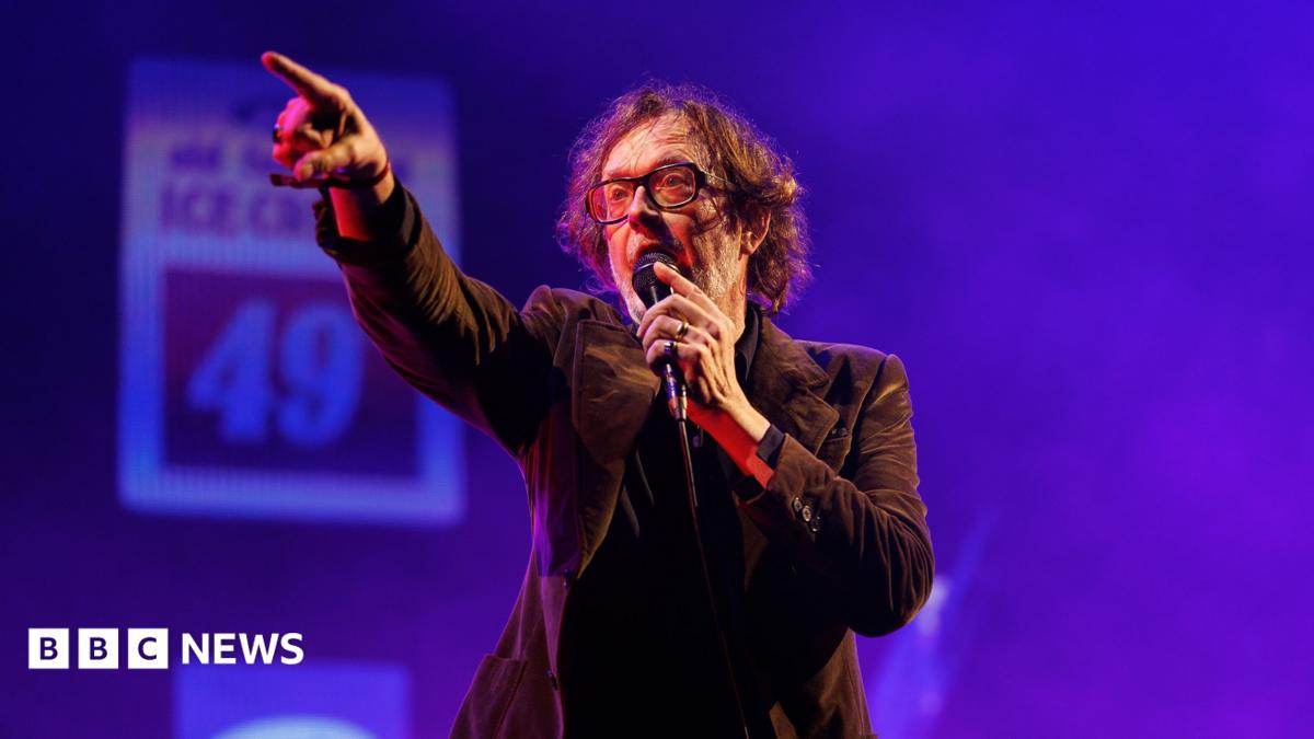 Pulp top the bill at 20th End of the Road Festival