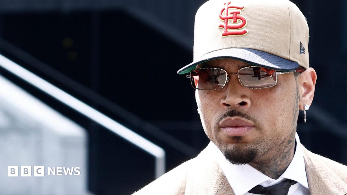 Chris Brown pleads guilty to affray over London nightclub attack