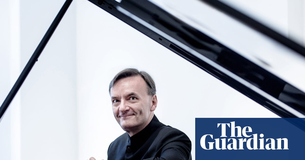Stephen Hough to lead relaunched Leeds piano competition