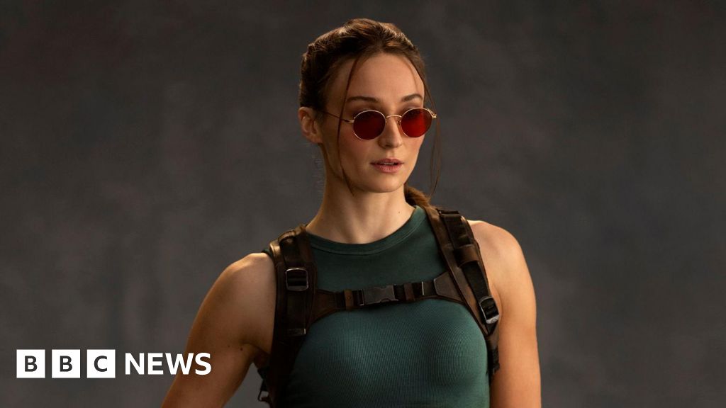 Sophie Turner injury halts filming on Tomb Raider TV show