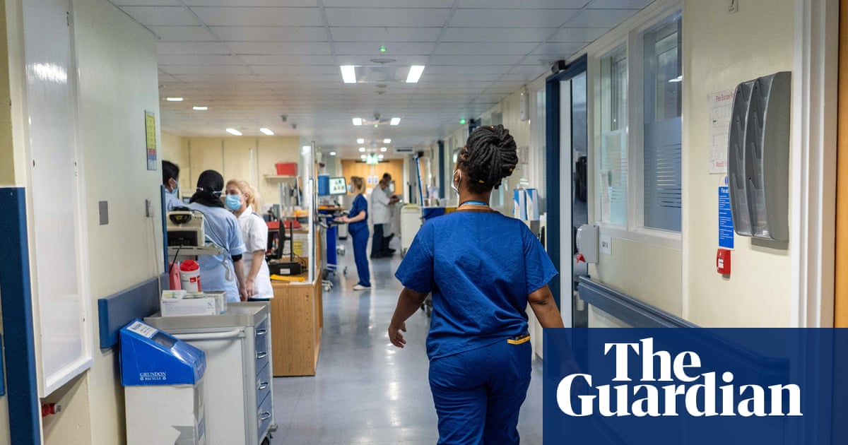 Two-thirds of NHS nurses believe lack of staff is putting patients at risk, survey finds