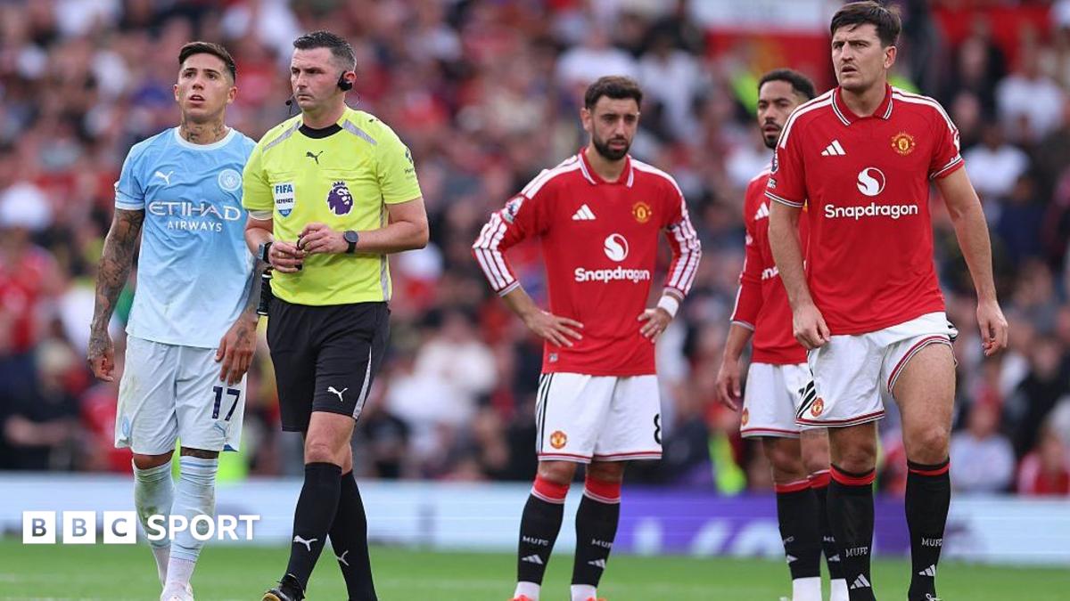 'Let's go, let's go' - inside catastrophic Manchester derby VAR mistake