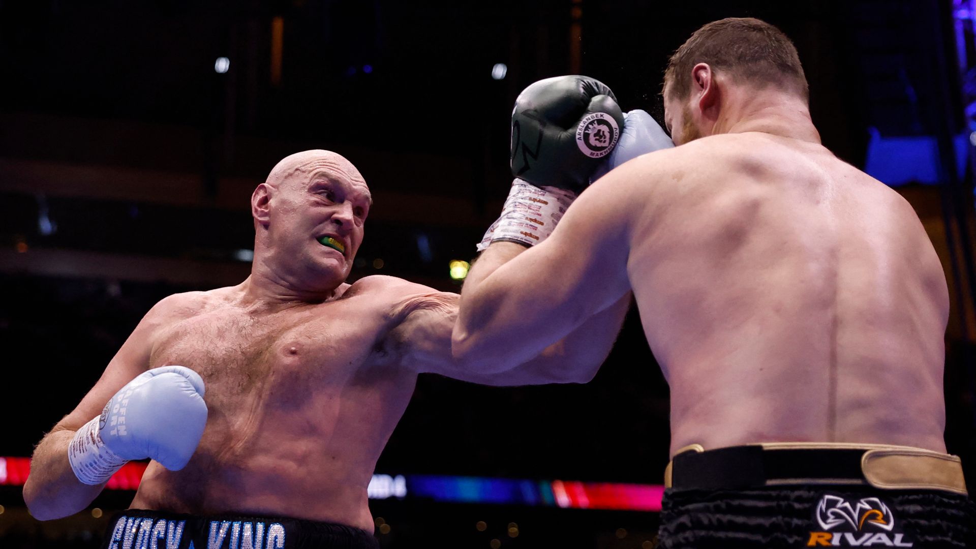 Tyson Fury wins comeback fight against Arslanbek Makhmudov