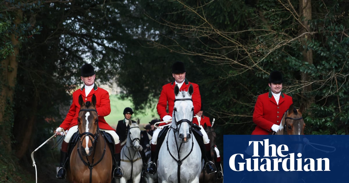 Labour vows to ban trail hunting as it opens public consultation