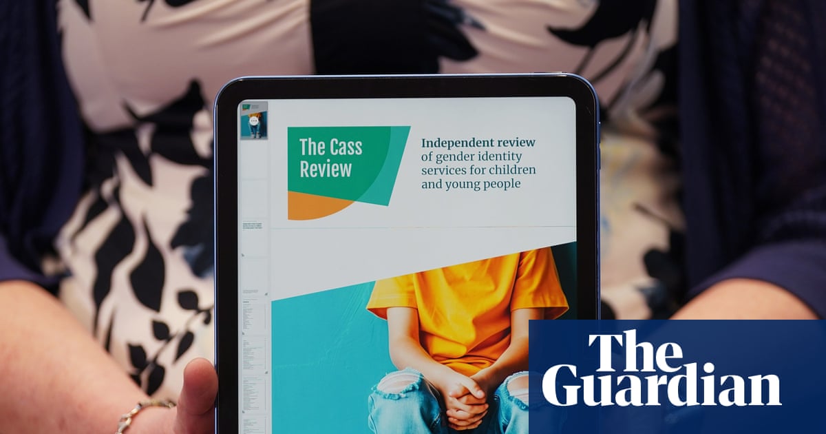 Doctors’ union drops opposition to Cass review of NHS gender healthcare