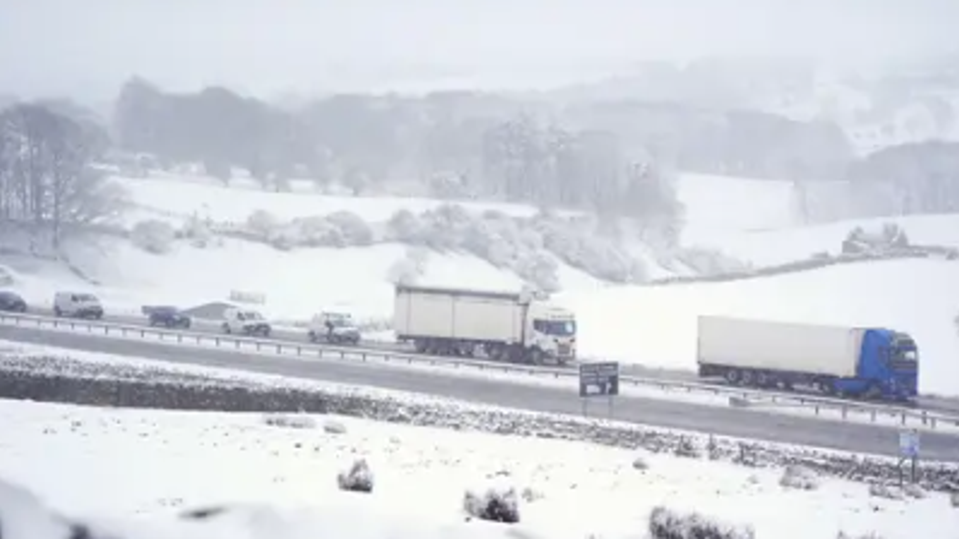 Fresh snow warning issued for parts of England as flooding expected in more than 70 areas