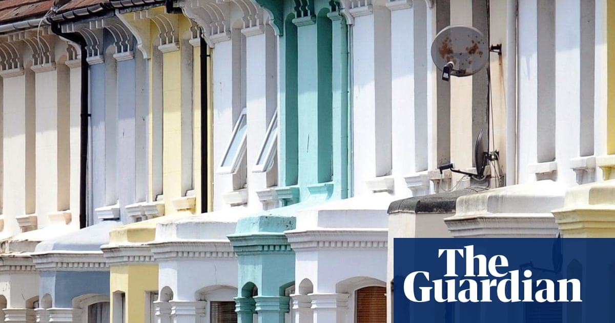 UK house prices up just 0.1% in July as buyers remain cautious on interest rates