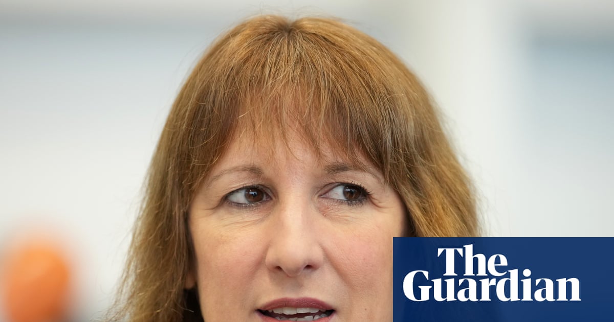 UK economy grows by only 0.1% amid falling business investment