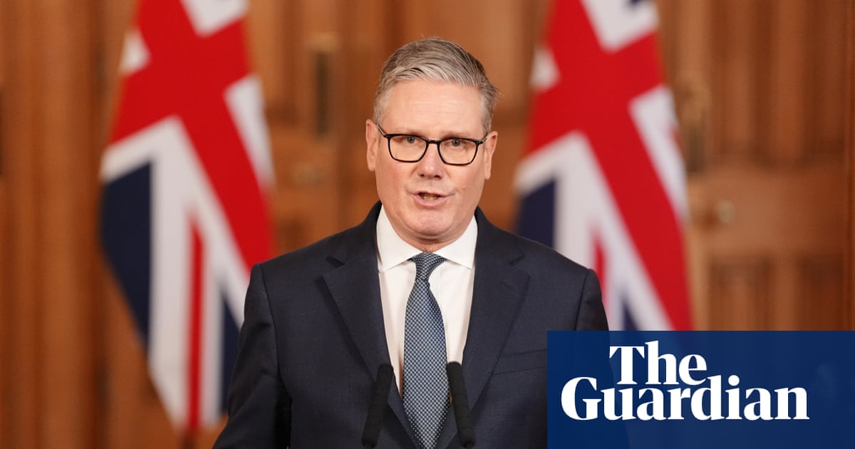 Starmer agrees to let US use British military bases for Iran strikes – video