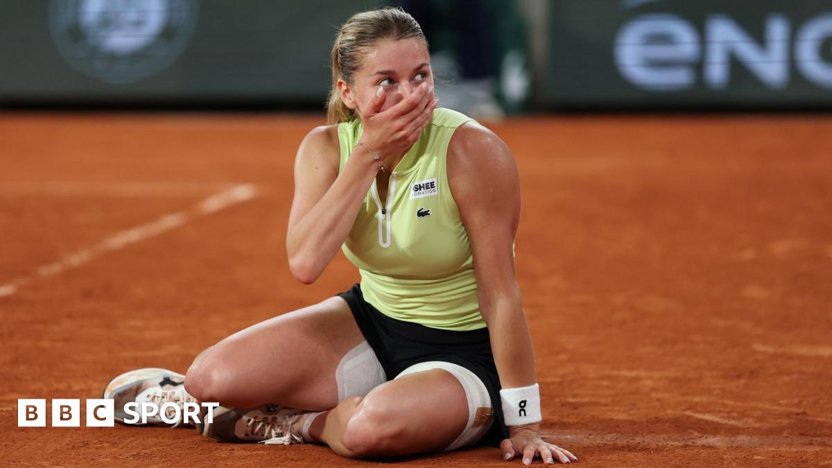 Qualifier Chwalinska sets up French Open final against Andreeva