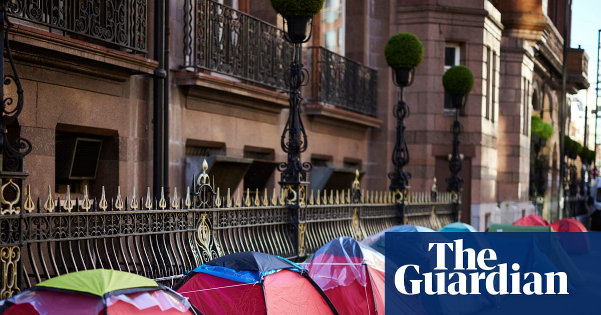 We would like to speak to people who have been homeless in England about what helped them off the streets