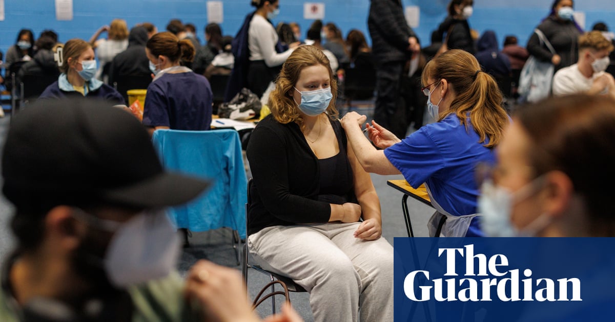 Kent meningitis outbreak prompts rush for routine vaccinations in England