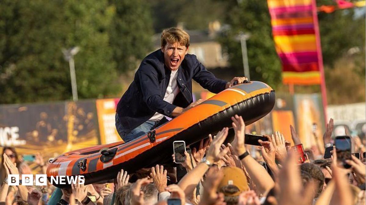In pictures: Thousands flock to Radio 2 in the Park in Stirling