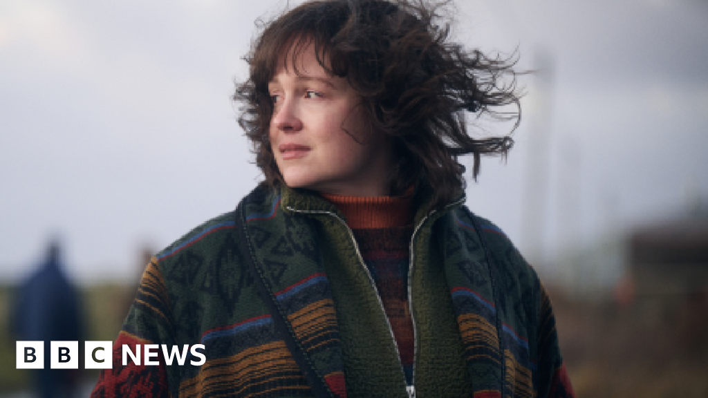 Under Salt Marsh star 'hardly ever' recognised in her home town
