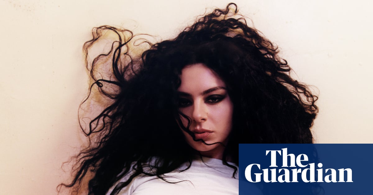 Charli xcx portrait added to National Portrait Gallery collection