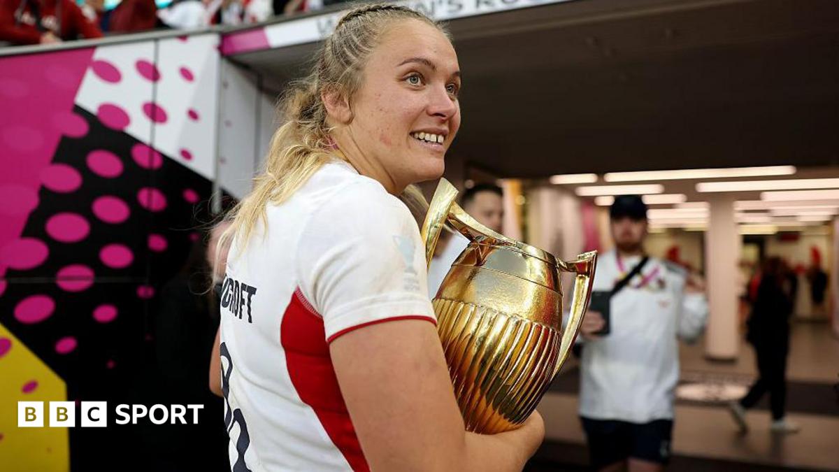 England's World Cup-winning captain Stratford announces pregnancy