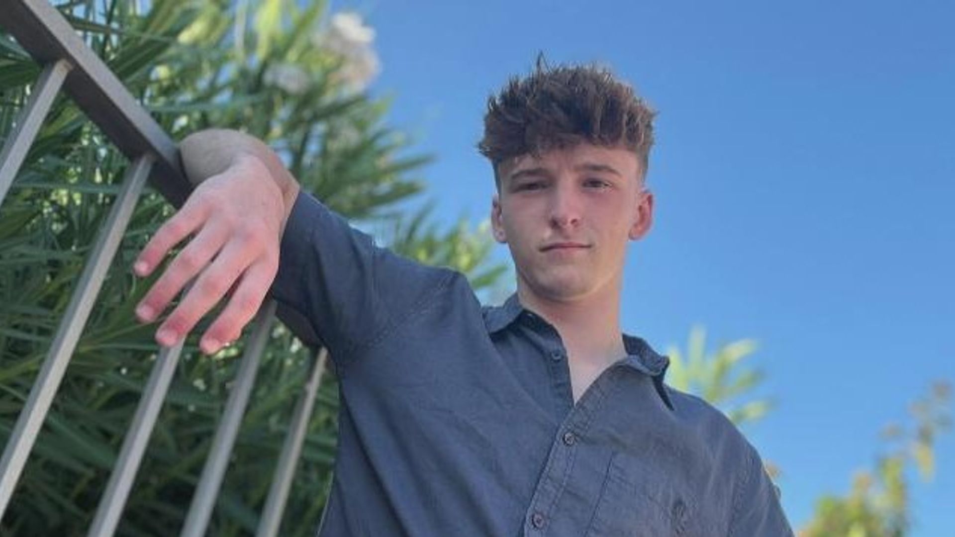 'Devastated' family of teenager who died after meningitis outbreak pay tribute