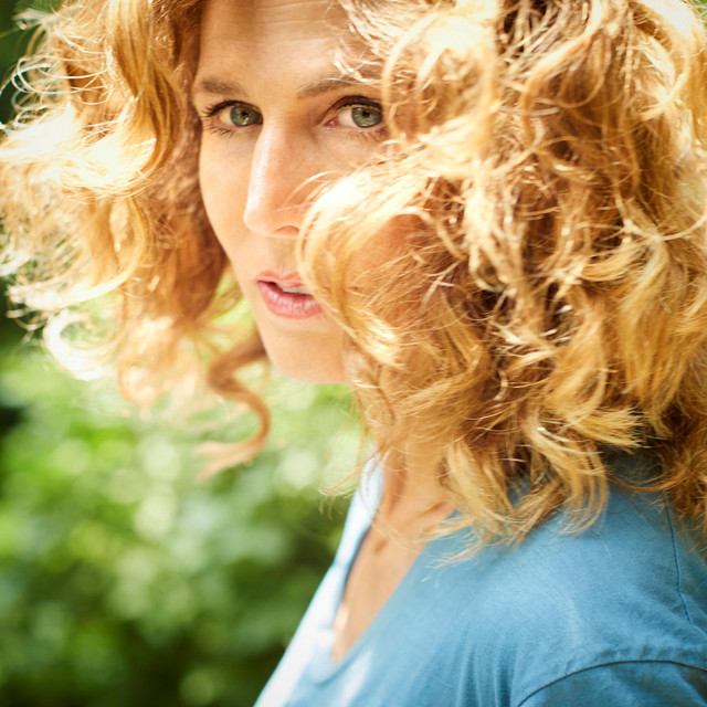 Sophie B Hawkins