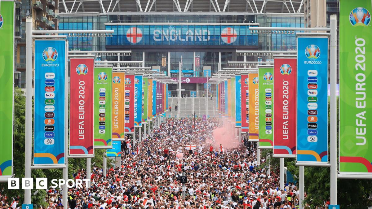 Tailgating at football matches to become criminal offence