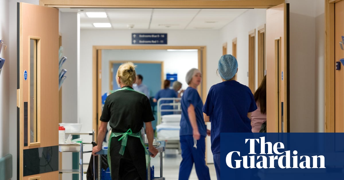 NHS to rate English trusts on tackling violence and racism towards staff