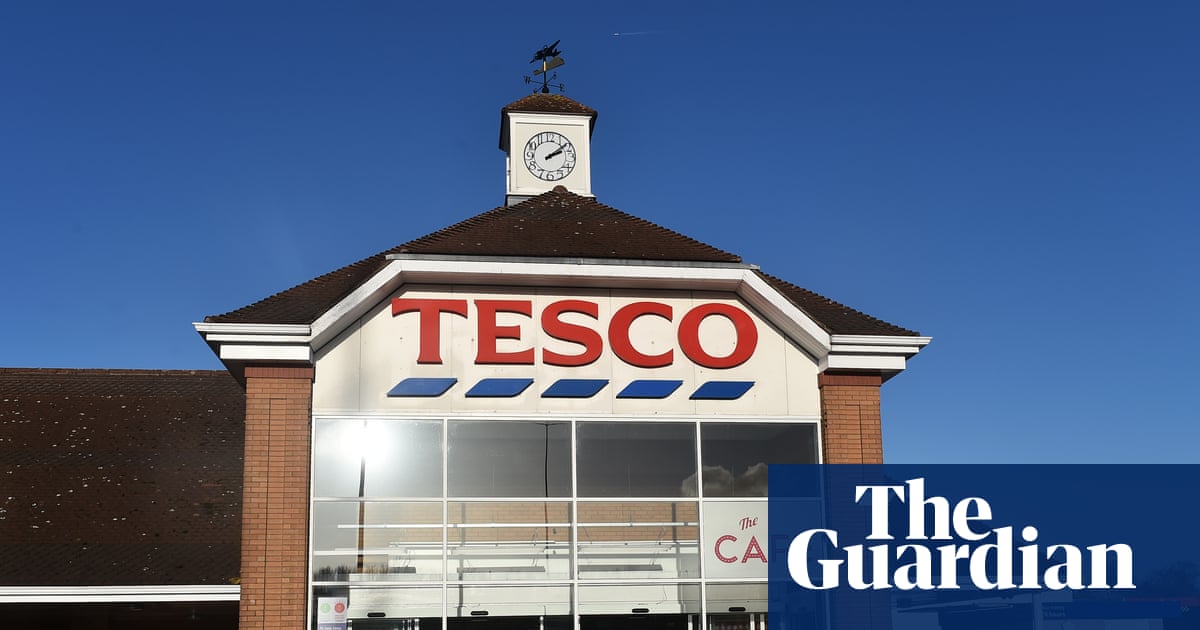 Tesco warns profits could fall amid Iran war uncertainty