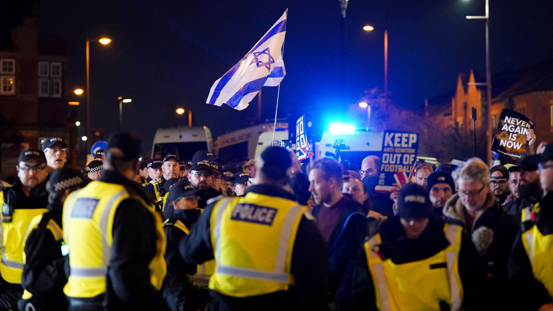 Inaccurate evidence from AI led to police pursuing ban on Israeli football fans, MPs find