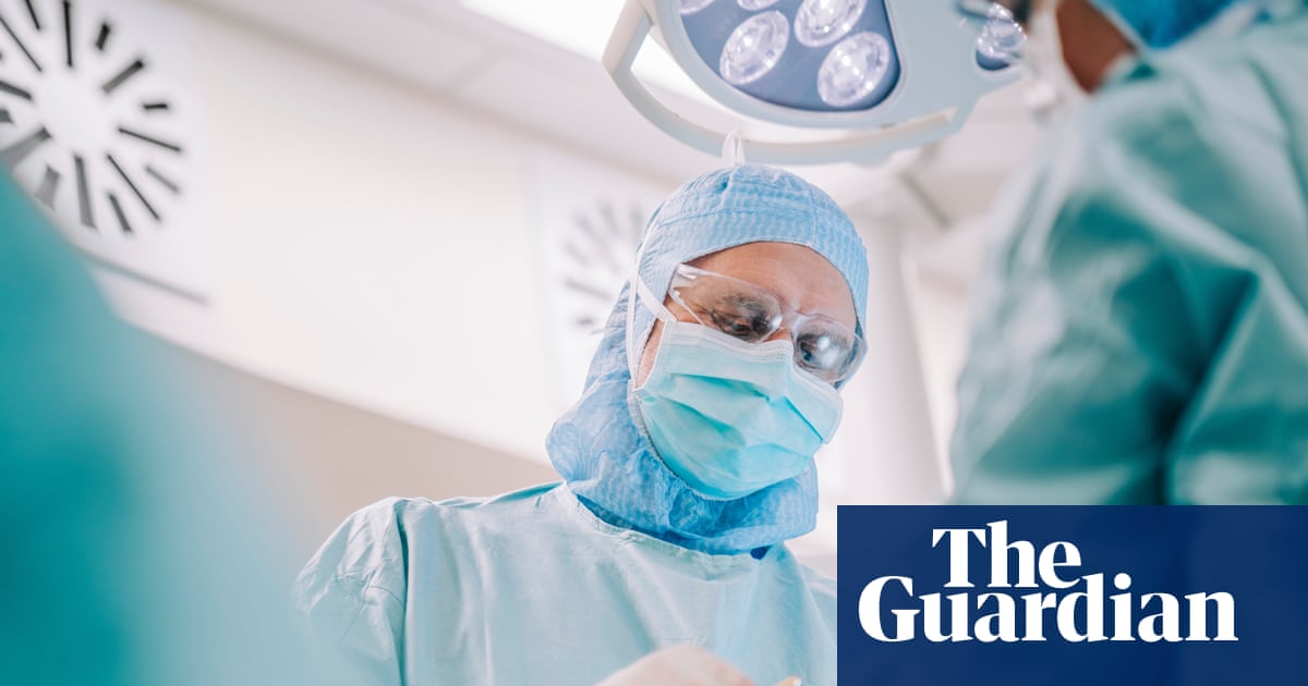 Weight-loss drugs may prevent thousands of knee replacements, study suggests