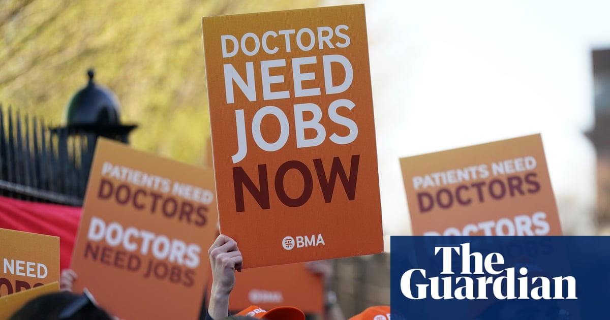 Doctors’ strike timed to cause havoc over Easter break, says NHS England chief