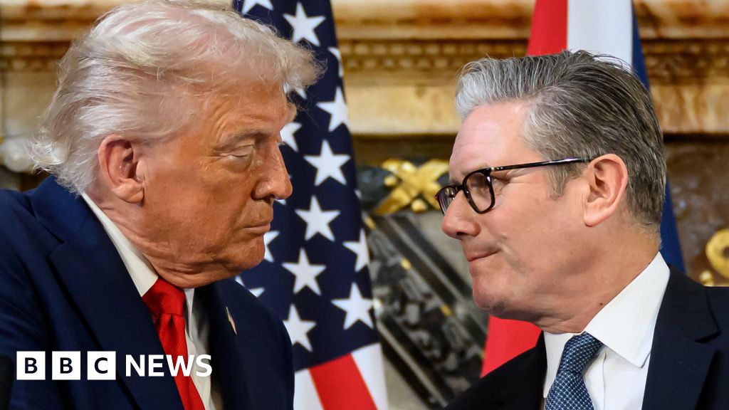 Starmer and Trump speak for first time since president's Iran criticism