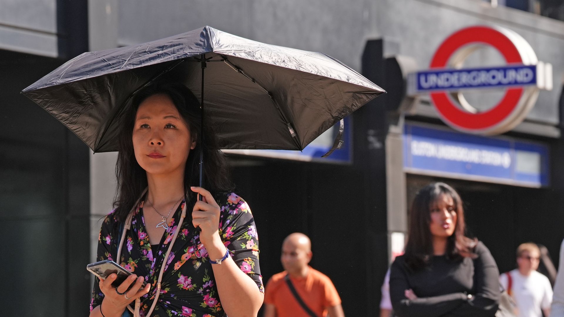More amber heat health alerts issued - as NHS faces 'summer onslaught'