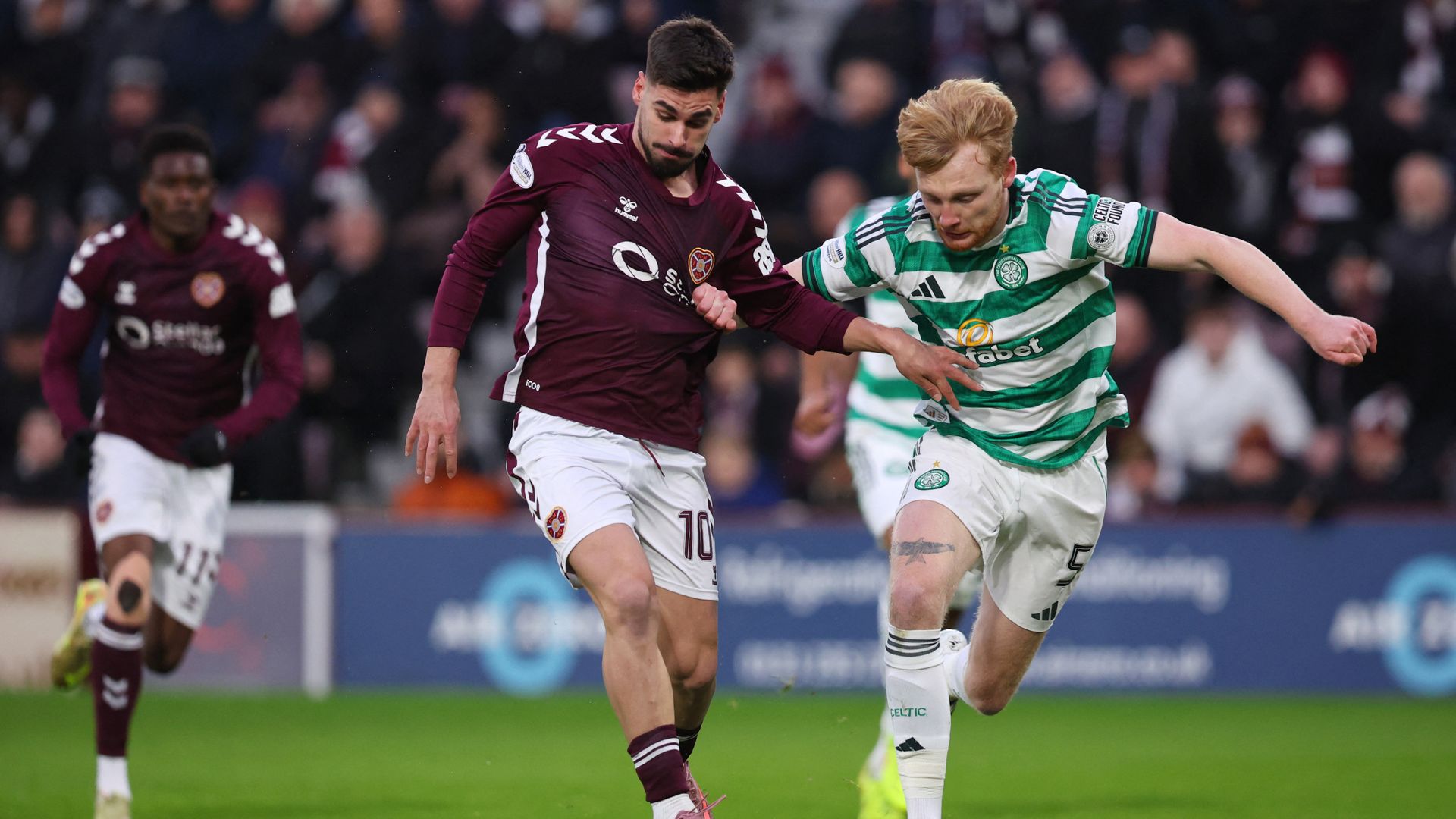 Final day head-to-head to decide Scottish Premiership title