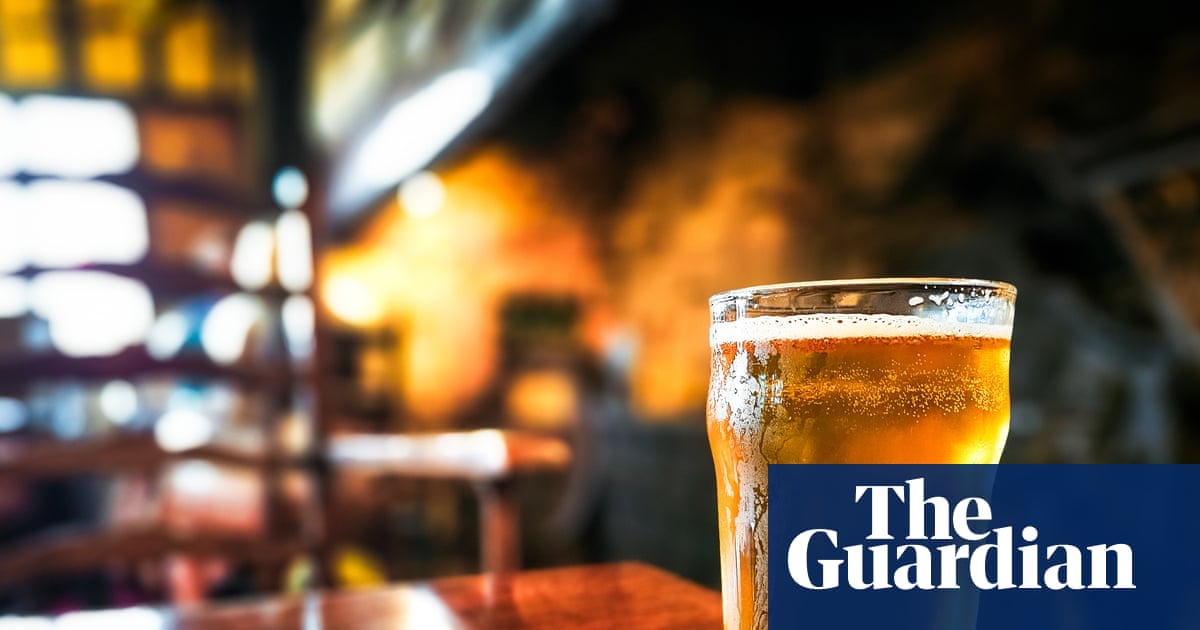 UK firms in ‘critical financial stress’ jump by a third as costs rise, report finds