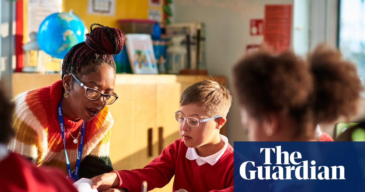 Councils in England call for ‘radical’ means testing of Send school transport