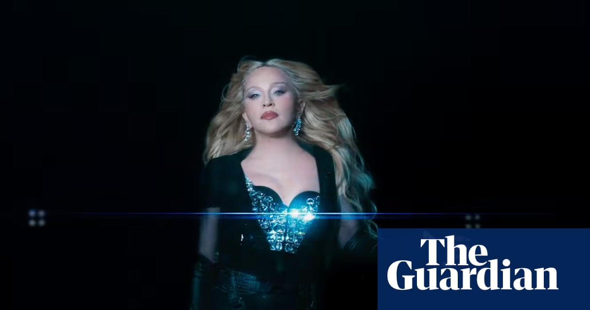 Vagina lasers, bananas and an awkward Cumberbatch: 10 surprising moments in Madonna’s new video