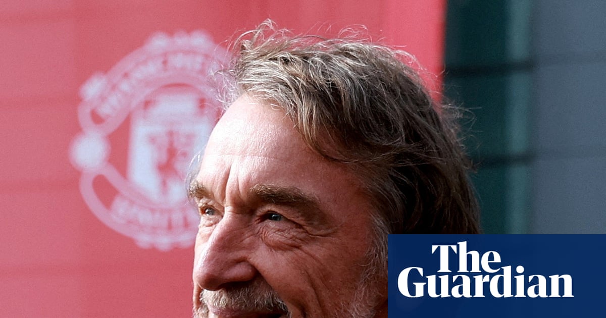 Starmer tells Jim Ratcliffe to apologise for saying UK ‘colonised’ by immigrants