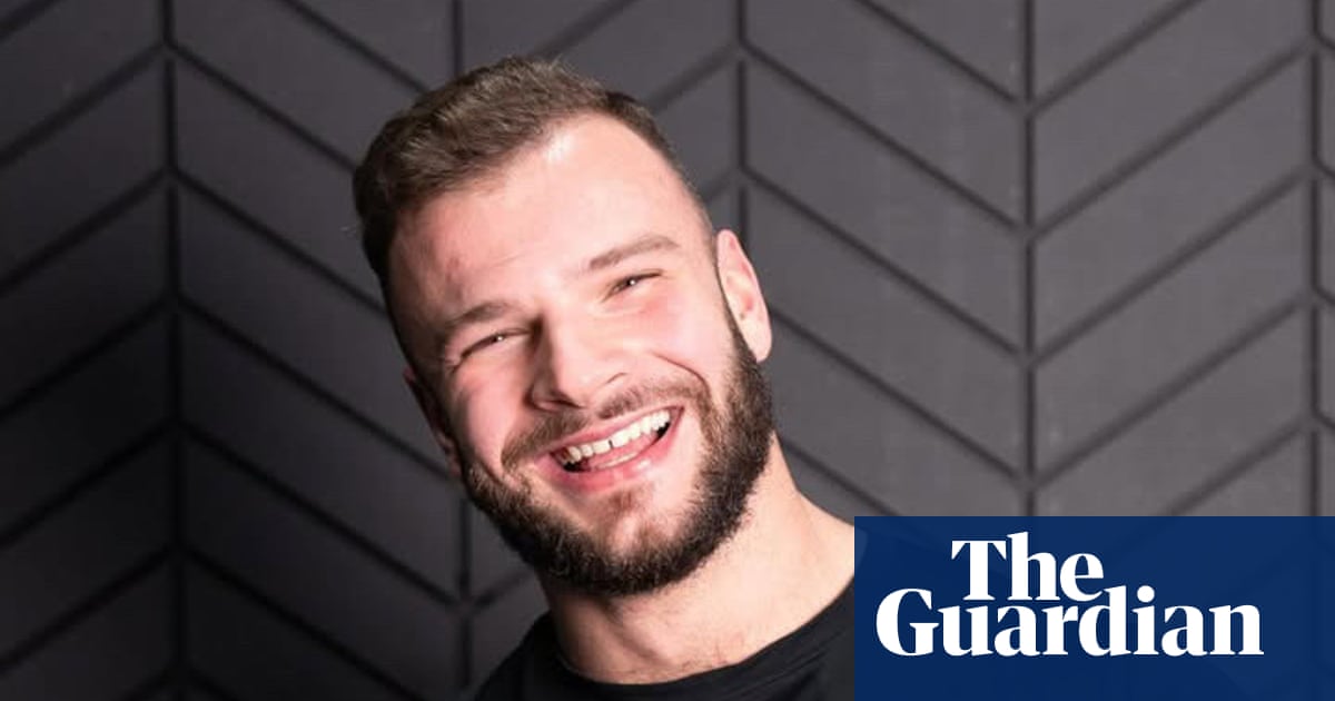 ‘I felt dizzy’: bodybuilder recalls how drug abuse caught up with him