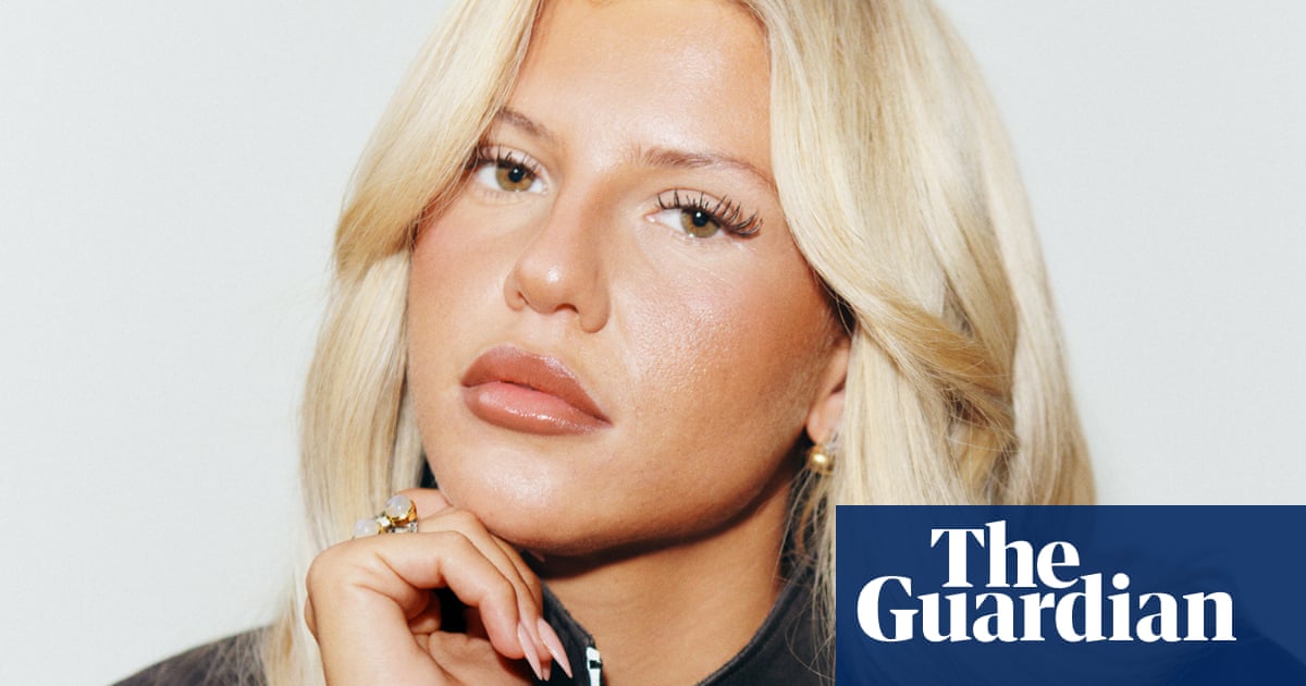 British pop-soul sensation Skye Newman: ‘I come from a vulnerable background and there are vultures in this world’